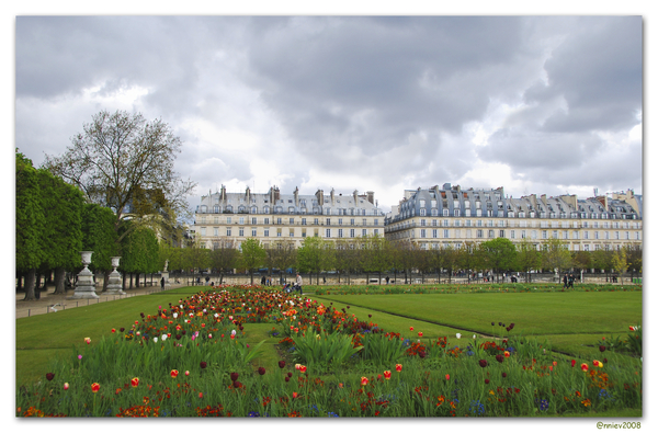 Tuileries	Secrets et savoir-faire des jardiniers aux Tuileries