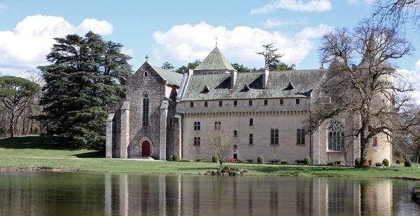 Abbaye fortifiée de Loc-Dieu