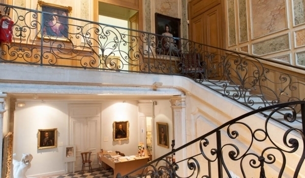 Musée d’Art Hôtel Sarret de Grozon
