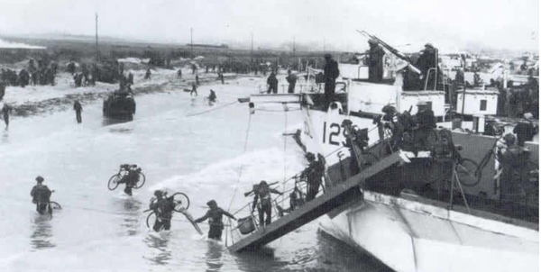 Juno Beach Center