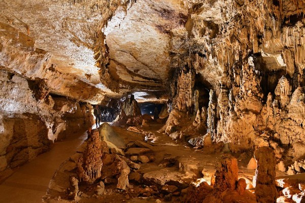 Grottes d'Arcy
