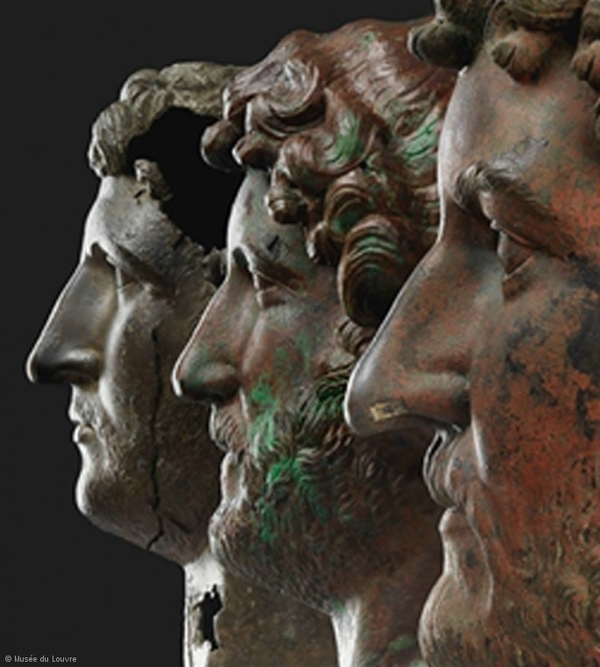Portraits en bronze de l’empereur Hadrien