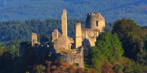 Le château de Ventadour en Corrèze