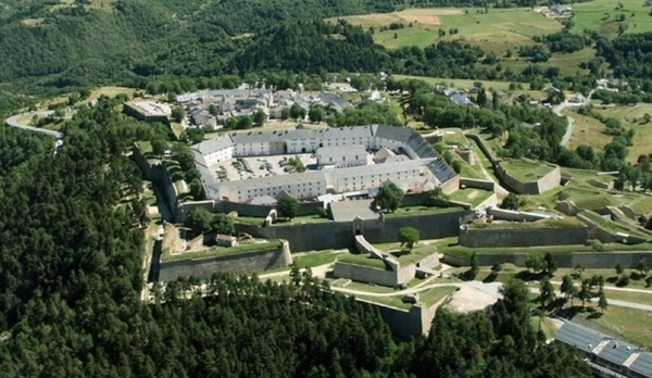 Visite de Mont-Louis, cité du Soleil-Roi