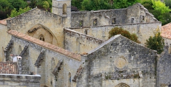 Cloître des Cordeliers et ses caves