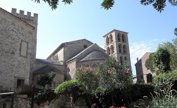 Abbaye de Caunes-Minervois