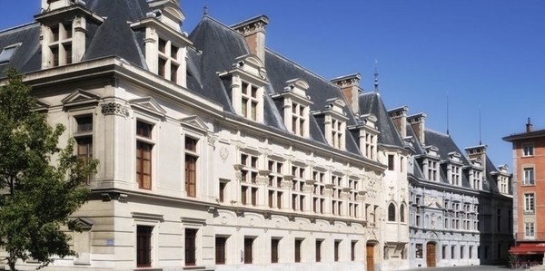 L'ancien palais du parlement de Grenoble