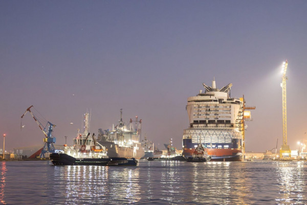 Grand Port Maritime Nocturne