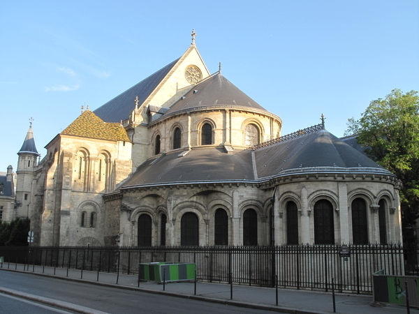 Rues et maisons du Moyen-Age autour de St Martin des Champs